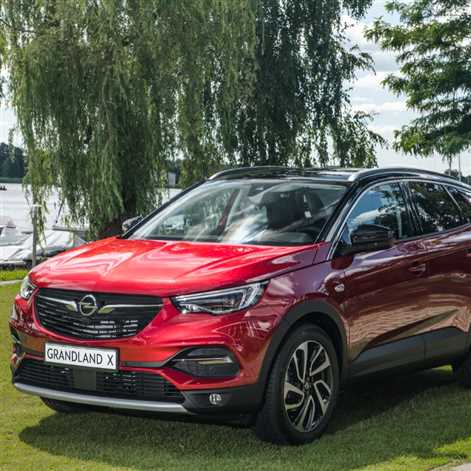 Nowy zawodnik: Opel Grandland X w cenie od 94 900 zł